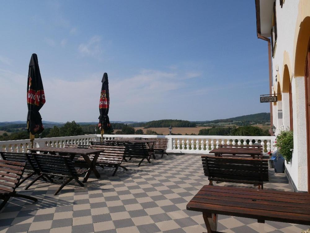 Hotel Stamberk Naceradec Exterior foto
